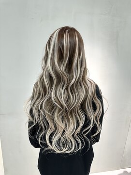 スイ 松戸(SUI) エクステで作るバレイヤージュ【松戸/エクステ/シールエクステ】