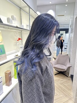 ステア ケース(stair case) ブルー系バレイヤージュ　地毛とのブレンドが◎