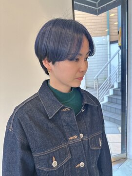 ルーブル(Louvre) カラーリングとの相性◎モードハンサムショート