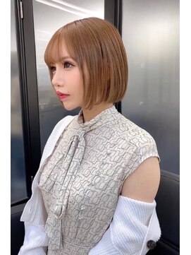 リア 大阪梅田(Ria) ~ベージュブラウン 小顔ショート ボブ~【Ria 大阪 梅田】