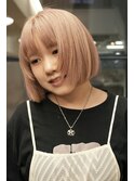 ピンクベージュ/ホワイトピンク/ボブ/ケアブリーチ/20代
