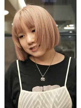 ラック 表参道(LUCK) ピンクベージュ/ホワイトピンク/ボブ/ケアブリーチ/20代