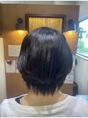 ショートボブ