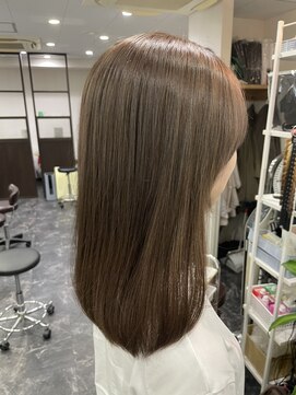 シーン(SeeN.) ルフレのサンドで明るめの夏カラーと髪質改善