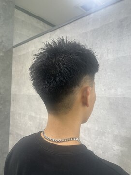 ウーラバイウェルズ 大和八木(U-ra by wells) 刈り上げショート