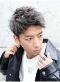 スパイキーショートツイストスパイラルパーマ短髪ツーブロック