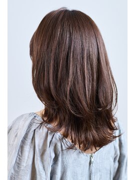 30代40代50代ミディアムくびれレイヤー