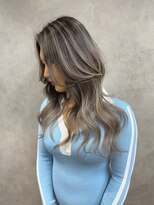 サニー 渋谷(SUNNY)&nbsp;バレイヤージュ、ハイライト、レイヤーカット、ケアブリーチ