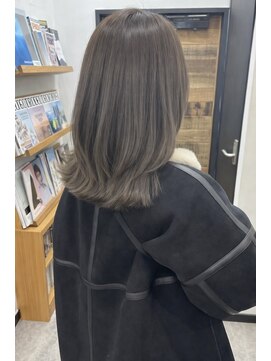 ヘアーサロンライト(hair salon Light) オトナレイヤーミディ