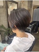 レイヤーボブハイライトカラーミルクティーベージュ