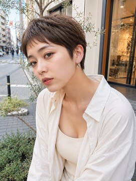 バグズ(Baguz) 大人美人ベリーショート小顔マッシュ抜け感スタイル