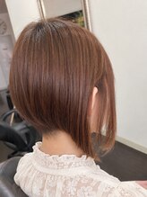 ヘアデザイン グロス(Hair Design GLOSS)&nbsp;前下がりショート