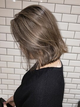 ニキータ(Nikiita) 【nikiita女子】グレージュ　B25507