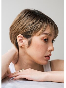 オンカラー(ON.COLOR) 大人ハイライトグレージュショート