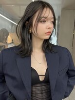 サイン 渋谷(SIGN)&nbsp;インナーカラーレイヤーカットイヤリングカラーミディアムヘア