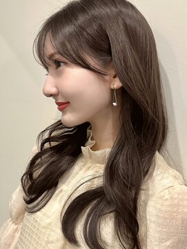 ユニコ(unico) 韓国風/レイヤー/小顔/前髪カット/髪質改善/グレージュ/透明感