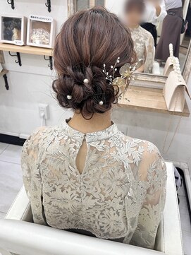 プティクローシェ バイ クオーレ(petite cloche by CUORE) 結婚式ヘア　シニヨンアップスタイル