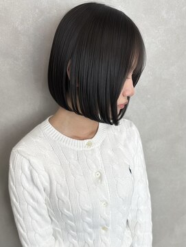 ロイ(Roi) 前下がりボブ 髪質改善 ケアストレート