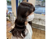 働いている２０～３０代の女性のお客様のご来店が一番多いです◎