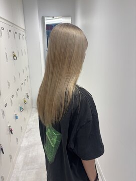 ブラウン(Brown) ミディアムヘア/デザインカラー/フェイスフレーミング/藤沢