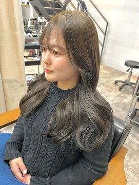ヌープヘアーアイス(NUUP.hair ici) 秋カラー◎ブリーチなしオリーブグレージュ透明感