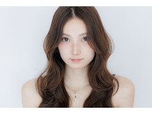 韓国風レイヤーカット　顔まわりのデザイン結んでも可愛い◎