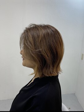 ソイクフ(SOY KUFU) 20代30代40代◎小顔に見えせる似合わせカットオリーブグレー