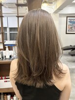 ルイ(ROUIS produced by LUCK 津田沼)&nbsp;オリーブベージュ/グレージュ/似合わせカット/若見えカット