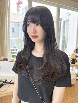 バイオレット ナゴヤ(Violet Nagoya) レイヤーカット ワンカール アッシュグレージュ KO-10