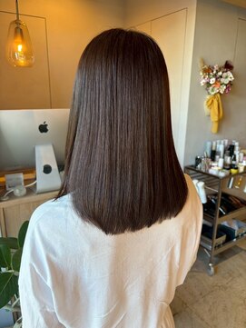 シー 岡崎(,SHE) グレーベージュシークレットハイライトこなれヘアミディアムヘア