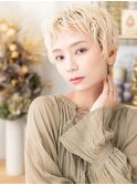 ハイトーンカラーピクシーカット金髪ベリーショート10代20代A25