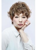 リッジカールで差が付く、外国人風ハイトーンマッシュ