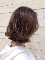 ラック 辻堂(LUCK) 抜け感ハイライト 外ハネボブウェーブ