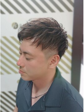 バーバーバー 都賀(BARBER-BAR) 30代2ブロックショート
