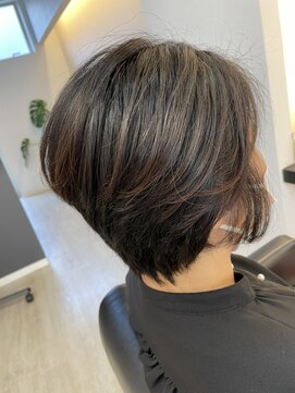 レーヴ(Reve) 【手間いらず】大人ショートボブ