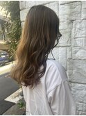 セミロング×ナチュラルブラウン