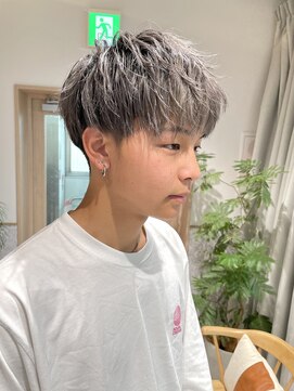 ゼストソエル(ZEST soell) ◯ブリーチ1回から◯グレーアッシュ