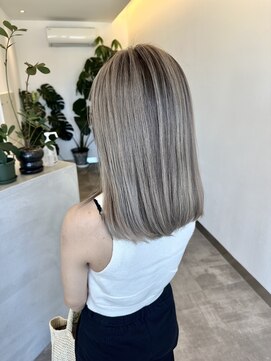 フェーディン(fa/din) シャドールーツミルクティーグレージュ