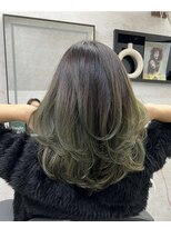 レイ(Lay.)&nbsp;【代表内堀】大人のミディアムレイヤーカット