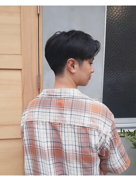 ピーロ(piilo) 清潔感UPで好印象!コンパクトな爽やかショートマッシュ◯