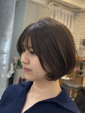 メモリーズ 銀座(Memories) ショートボブショートふんわり