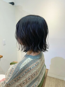 ミオ(mio) 黒髪ボブ