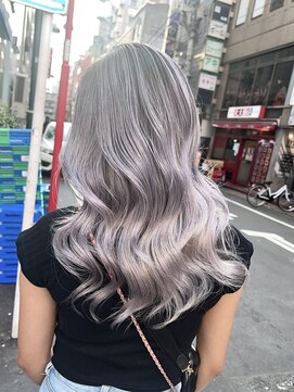 エゴ 池袋(EGO) ホワイトシルバーバレイヤージュ