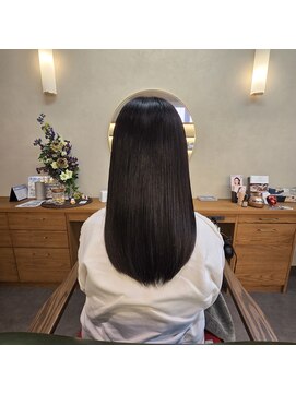 リタ(lita) セミロング