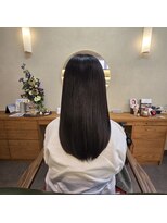 リタ(lita) セミロング