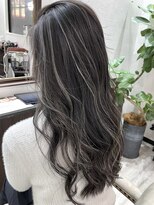 ベルヘアーデザイン 堺東(Belle hair Design)&nbsp;イメチェンハイライトレイヤーカットイルミナカラー外国人風堺東