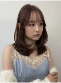 ほんのりピンクベージュ