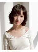大人可愛いレイヤーショートボブで小顔魅せ小顔盛りくびれヘア