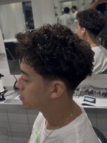 グルーマーズクレッジ 渋谷店(GROOMER/S CREDGE)&nbsp;テーパースパイキーショート　コテパーマ　ウォーリアカット