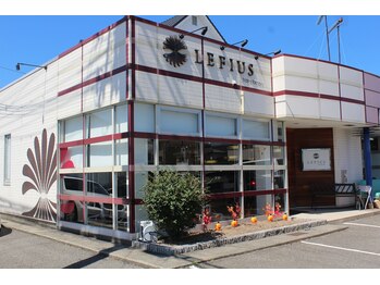 LEFIUS　【レフィアス】